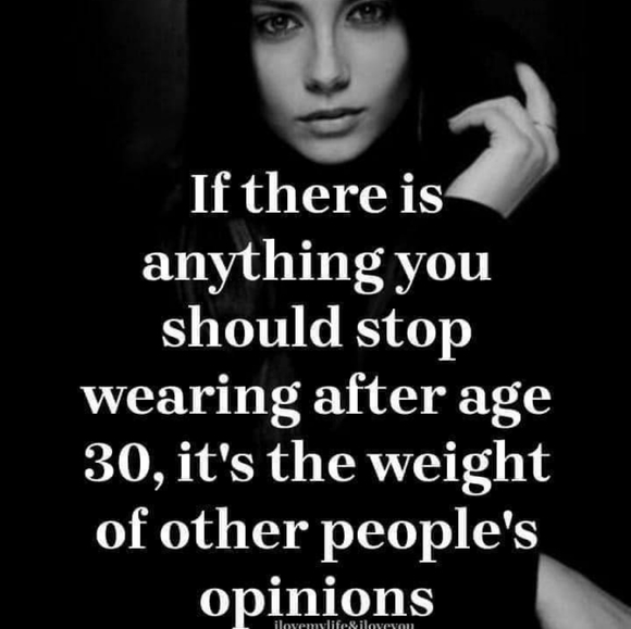 Hi I'm Vic and I want to be your go 2 closet! - Picture 4 of 5